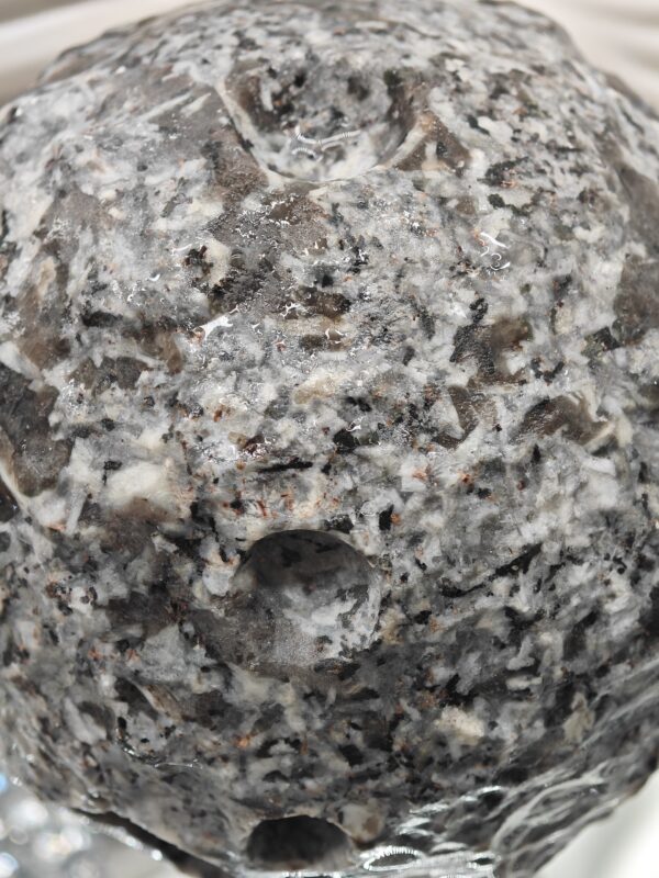 Sphère Larvikite – Image 2
